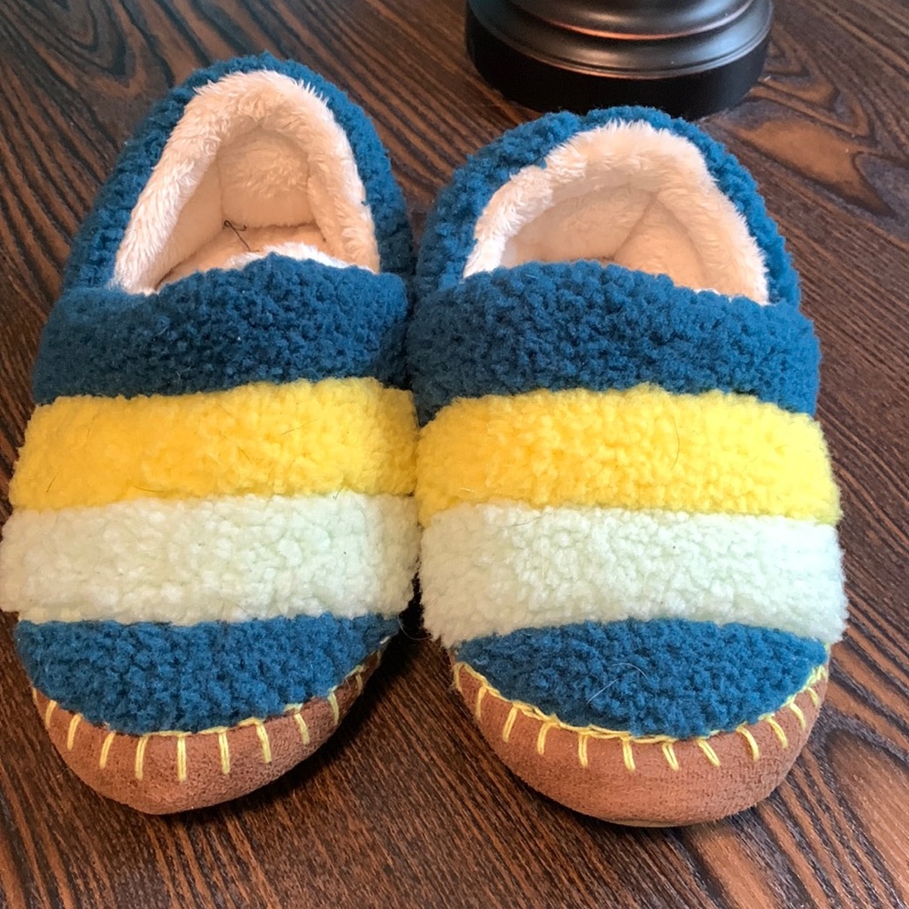 Kids Lands End slippers.